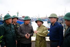 Phó Thủ tướng Trần Hồng Hà chỉ đạo khẩn ứng phó bão số 13 tại Gia Lai