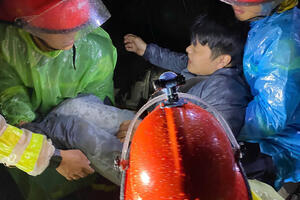 Lâm Đồng hỗ trợ tối đa cứu hộ vụ sạt lở nghiêm trọng đèo Khánh Lê