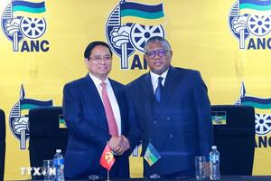 Thủ tướng Phạm Minh Chính gặp Tổng Thư ký Đảng Đại hội dân tộc Phi