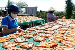 Thư về tòa soạn: Làng nghề hối hả vào vụ Tết Nguyên đán