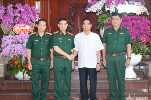 Đại tướng Phan Văn Giang thăm, chúc Tết nguyên lãnh đạo Đảng, Nhà nước