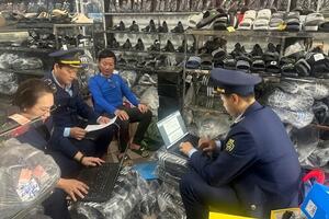 Quản lý thị trường Nghệ An: Tăng cường kiểm tra, xử lý vi phạm dịp Tết