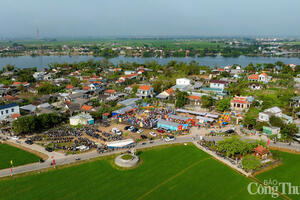 Thành phố Huế: Sôi động lễ hội vật làng Sình đầu xuân