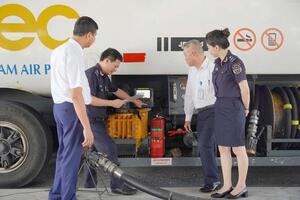 Hải quan tăng kiểm soát xăng dầu, ngăn chặn buôn lậu qua biên giới