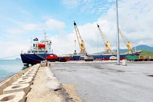 Tháo gỡ điểm nghẽn đầu tư, tạo động lực tăng trưởng cho Quảng Trị