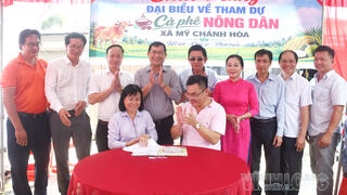 Cà phê nông dân xã Mỹ Chánh Hòa
