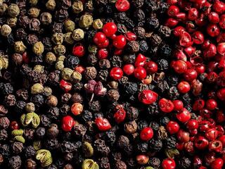 Bản tin nông sản hôm nay (15-4): Giá cà phê, hồ tiêu tăng nhẹ