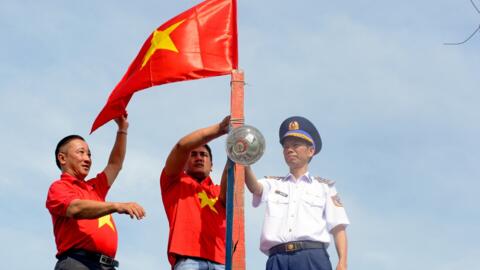 Đa dạng hình thức, biện pháp tuyên truyền cho ngư dân