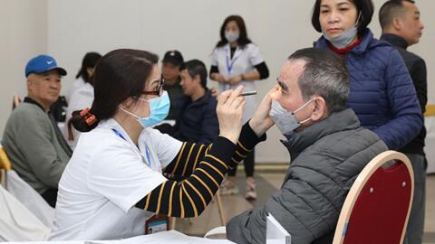 Quận Tây Hồ chăm sóc sức khỏe cho đối tượng bảo trợ xã hội
