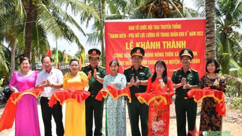 Hội trại truyền thống trên quê hương Đồng Khởi