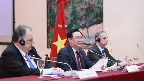Chủ tịch Quốc hội Vương Đình Huệ dự Chương trình nghệ thuật đặc biệt Việt Nam - Argentina