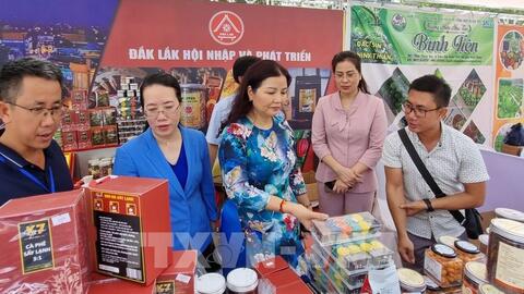 100 đơn vị tham gia Hội chợ nông sản thực phẩm an toàn Thành phố Hà Nội năm 2023
