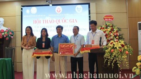 Bàn các giải pháp phát triển bền vững: Chăn nuôi gia súc ăn cỏ