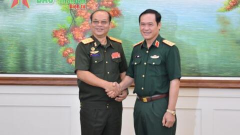 Thượng tướng Vũ Hải Sản tiếp Chủ nhiệm Tổng cục Hậu cần Quân đội nhân dân Lào