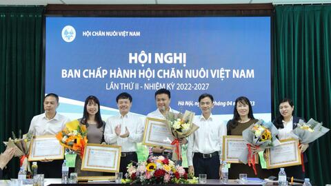 Achaupharm: Chính thức trở thành hội viên Hội Chăn nuôi Việt Nam