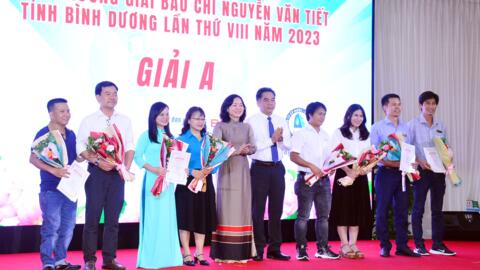 Bình Dương trao 39 giải thưởng Giải báo chí Nguyễn Văn Tiết lần thứ VIII
