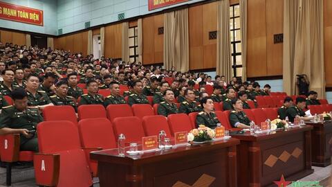 Học viện Kỹ thuật Quân sự tổ chức trao bằng thạc sĩ, tiến sĩ năm 2023