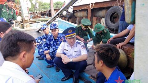 Thanh Hóa: Xử phạt hơn 900 triệu đồng đối với tàu cá vi phạm khai thác hải sản bất hợp pháp