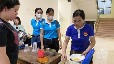 Những bát cháo nghĩa tình tại Bệnh viện Đa khoa huyện Chương Mỹ