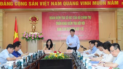 Đại tướng Lương Cường kiểm tra công tác cán bộ tại Ban cán sự Đảng Bộ Y tế