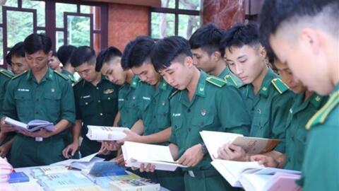 Sản phẩm của tư duy biện chứng, trí tuệ uyên bác