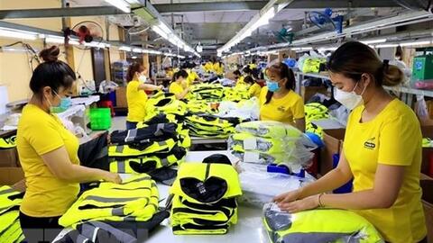 Bộ Tài chính hỗ trợ pháp lý cho doanh nghiệp
