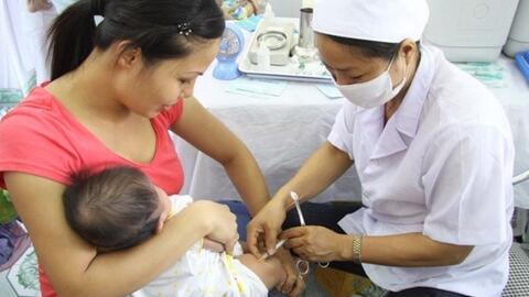 TP Hồ Chí Minh kiến nghị Bộ Y tế sớm phân bổ vắc xin chương trình tiêm chủng mở rộng