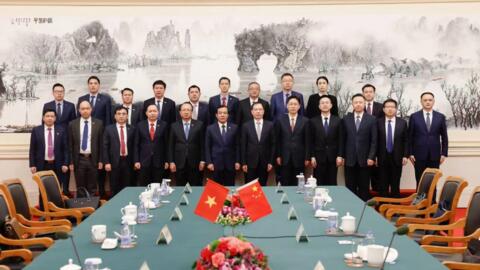 Đoàn đại biểu Bộ tư lệnh Bộ đội Biên phòng thăm và làm việc tại Trung Quốc    ​