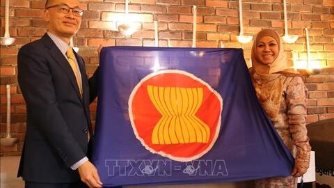Việt Nam chuyển giao vai trò Chủ tịch luân phiên Ủy ban ASEAN tại Berlin cho Brunei
