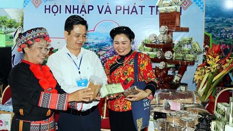 Nâng tầm sản vật địa phương