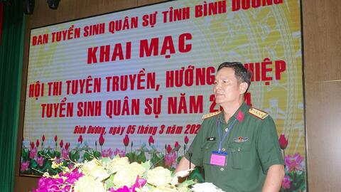 Bộ CHQS tỉnh Bình Dương thi tuyên truyền, hướng nghiệp tuyển sinh quân sự