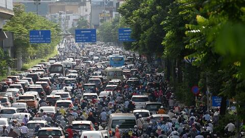 Hà Nội hiện còn 33 điểm đen ùn tắc giao thông
