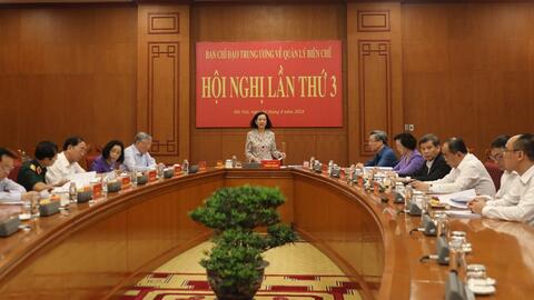 Nhiều địa phương và tổ chức chủ động tinh giản và sử dụng hiệu quả biên chế được giao