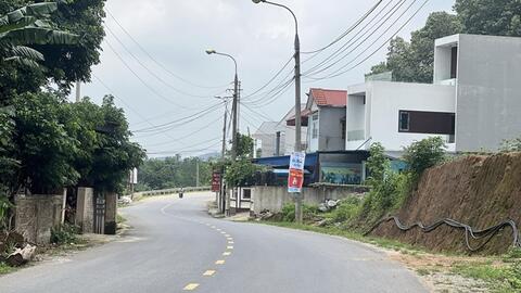 Giáo dân đồng lòng hiến đất mở đường