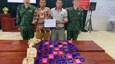 Bộ đội Biên phòng tỉnh Sơn La bắt giữ 2 đối tượng Lào mua bán trái phép chất ma túy