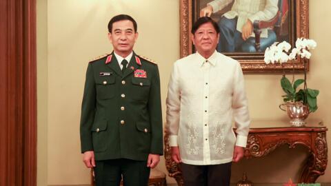 Đại tướng Phan Văn Giang chào xã giao Tổng thống Philippines, thăm trụ sở Bộ tư lệnh Hải quân Philippines