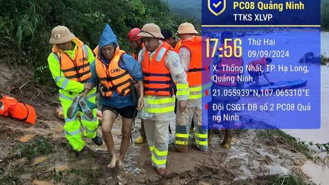 Những câu chuyện cảm động giữa tâm bão