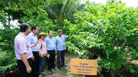 Phát triển khoa học và ứng dụng, chuyển giao công nghệ thúc đẩy kinh tế tuần hoàn trong nông nghiệp 