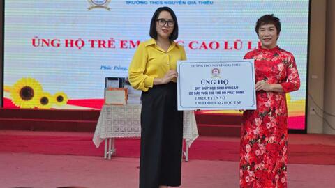 Học sinh THCS Nguyễn Gia Thiều gửi yêu thương tới trẻ em vùng lũ