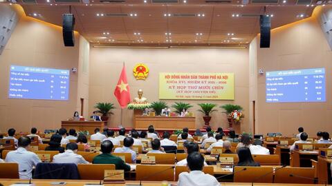 Cán bộ, công chức cấp xã thuộc biên chế hành chính