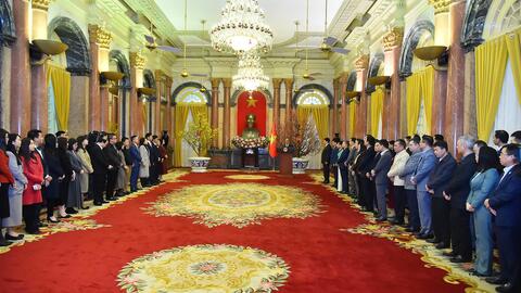 Chủ tịch nước Lương Cường gặp mặt đầu Xuân cán bộ, nhân viên Văn phòng Chủ tịch nước