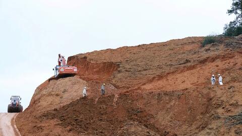 Gấp rút hoàn thành giải phóng mặt bằng, điều chỉnh chủ trương đầu tư cao tốc Hữu Nghị - Chi Lăng