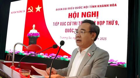 Đại biểu Quốc hội tỉnh Khánh Hòa tiếp xúc cử tri huyện Trường Sa