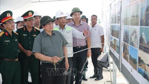 Thủ tướng Phạm Minh Chính: Chậm nhất ngày 19-12-2025 phải hoàn thành dự án cao tốc Cần Thơ- Cà Mau