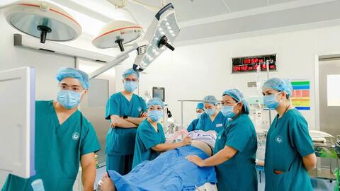 Dấu ấn đột phá y tế chất lượng cao của Việt Nam