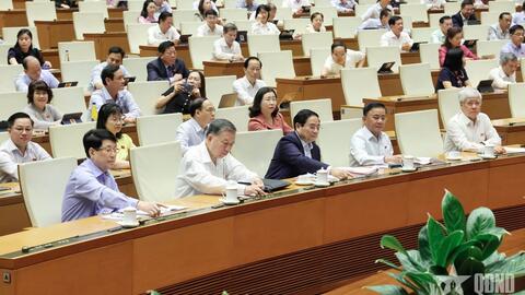 Sửa đổi, bổ sung 5/120 điều của Hiến pháp năm 2013