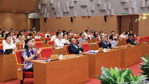 Xem xét các nội dung để vận hành mô hình chính quyền địa phương hai cấp