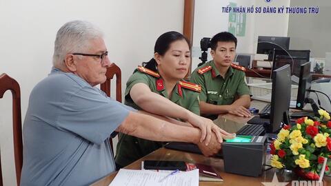 Khánh Hòa triển khai đợt cao điểm cấp định danh điện tử cho người nước ngoài