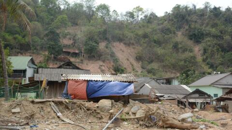 Bao giờ có khu tái định cư cho người dân vùng lũ Kỳ Sơn?