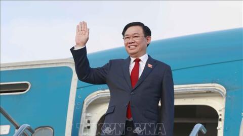 Chủ tịch Quốc hội Vương Đình Huệ bắt đầu thăm chính thức Cộng hòa Đông Uruguay